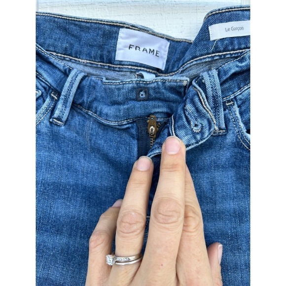 FRAME Denim Le Garcon Frayed Distressed Hem Women's Jeans size 26‎ - Picture 4 of 5